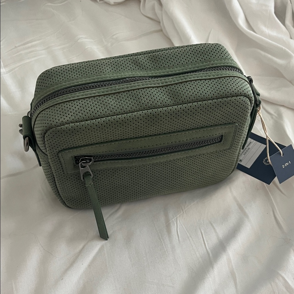 Universal Thread Crossbody bag - Picture 3 of 8
